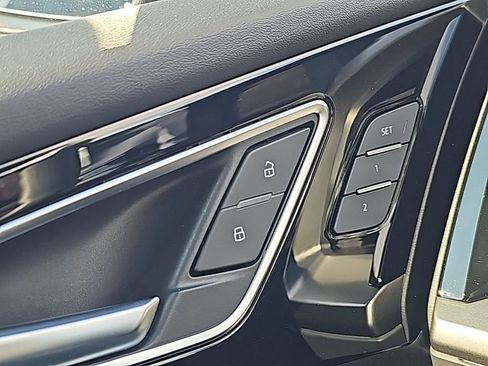 Certified 2023 Audi Q4 e-tron Premium Plus w/ Premium Plus image 9