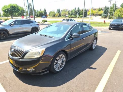 Used 2013 Buick Verano FWD image 1
