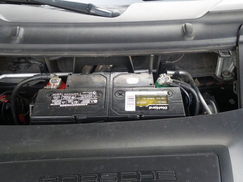 Used 2005 Porsche Boxster S image 41