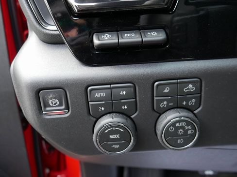 New 2026 Chevrolet Silverado 1500 ZR2 image 11