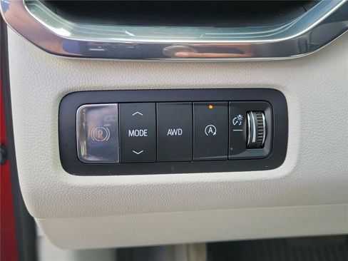 Used 2024 GMC Acadia Denali w/ LPO, Floor Liner Package AWD/4WD image 22