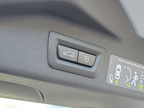 New 2026 BMW X7 xDrive40i w/ Executive Package image 7