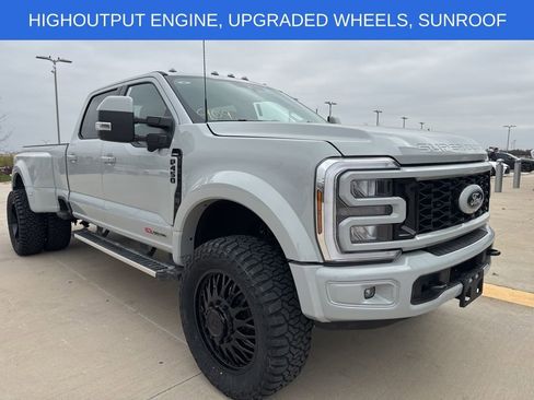 Used 2026 Ford F450 Lariat image 39