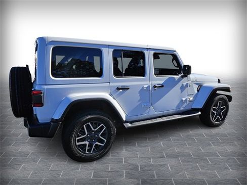 Used 2024 Jeep Wrangler Sahara w/ Safety Group image 5