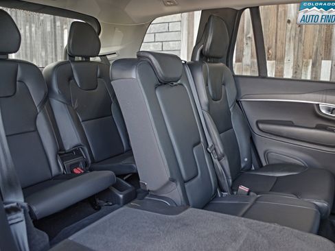 Used 2020 Volvo XC90 T5 Momentum image 24