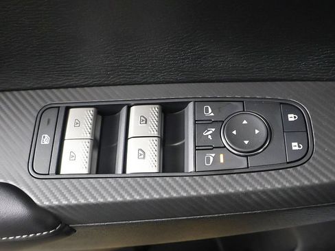 New 2026 Mitsubishi Outlander AWD image 38