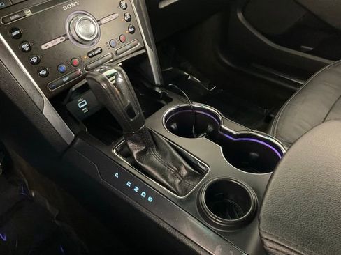 Used 2016 Ford Explorer Limited w/ Equipment Group 301A image 19