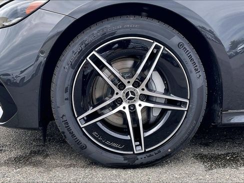 New 2026 Mercedes-Benz E 350 4MATIC Sedan image 11