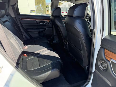 Used 2020 Honda CR-V Touring image 13