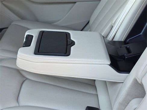 Used 2018 Audi Q7 3.0T Prestige image 10