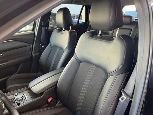 Used 2025 MAZDA CX-50 AWD 2.5 S w/ Select Package image 36