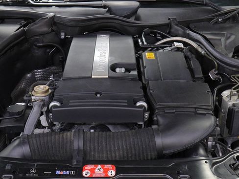 Used 2003 Mercedes-Benz C 230 Sedan image 14