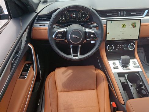New 2026 Jaguar F-PACE R-Dynamic S AWD/4WD image 9