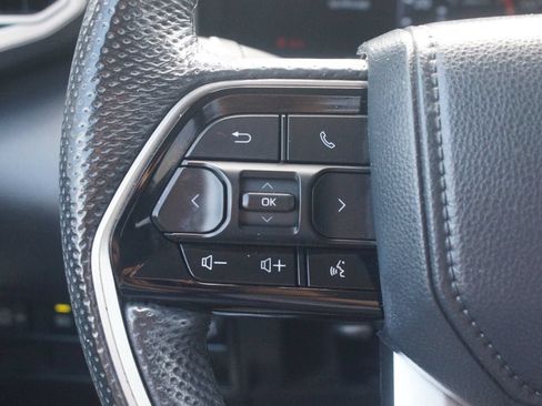 Used 2024 Toyota Tundra Limited AWD/4WD image 10