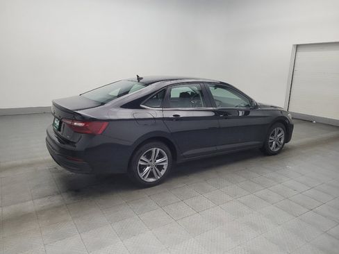 Used 2024 Volkswagen Jetta SE image 10