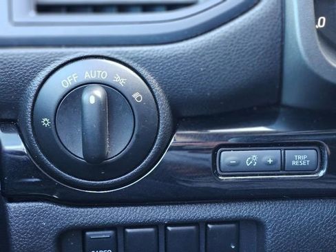 Certified 2023 Nissan Titan SV w/ Accessory Utility Package image 16