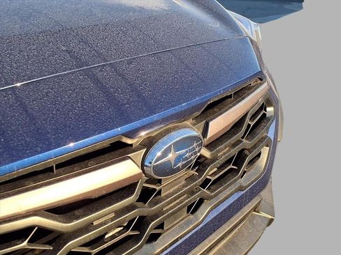 Certified 2025 Subaru Crosstrek 2.5i Limited w/ Crosstrek Mirror Package image 23