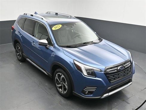 Used 2022 Subaru Forester Touring image 16