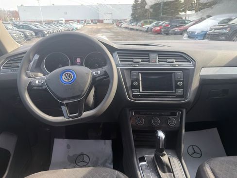 Used 2020 Volkswagen Tiguan S FWD image 10