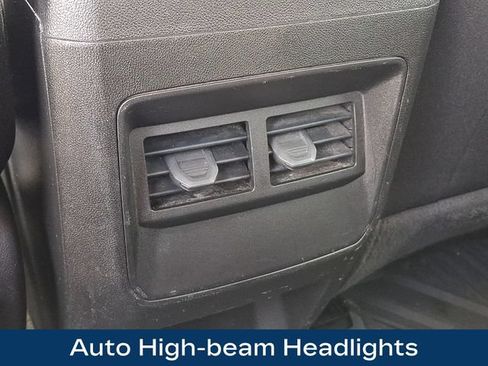 Used 2024 Chevrolet Colorado Trail Boss w/ Technology Package AWD/4WD image 22