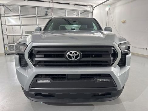 New 2025 Toyota Tacoma SR5 image 3