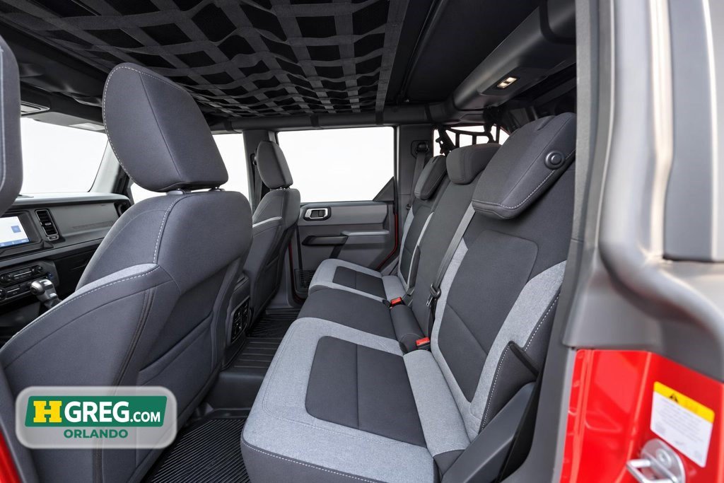 Used 2022 Ford Bronco 4-Door w/ Sasquatch Package AWD/4WD image 12