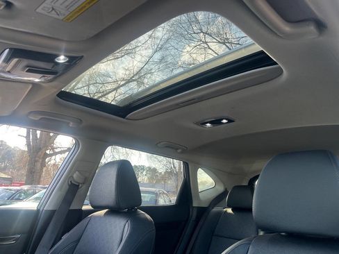 Used 2022 Kia Seltos EX image 22