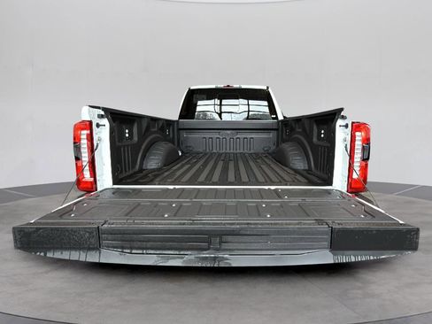 Certified 2025 Ford F250 Lariat w/ Lariat Ultimate Package image 20