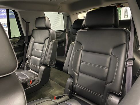 Used 2017 GMC Yukon Denali w/ Open Road Package AWD/4WD image 16