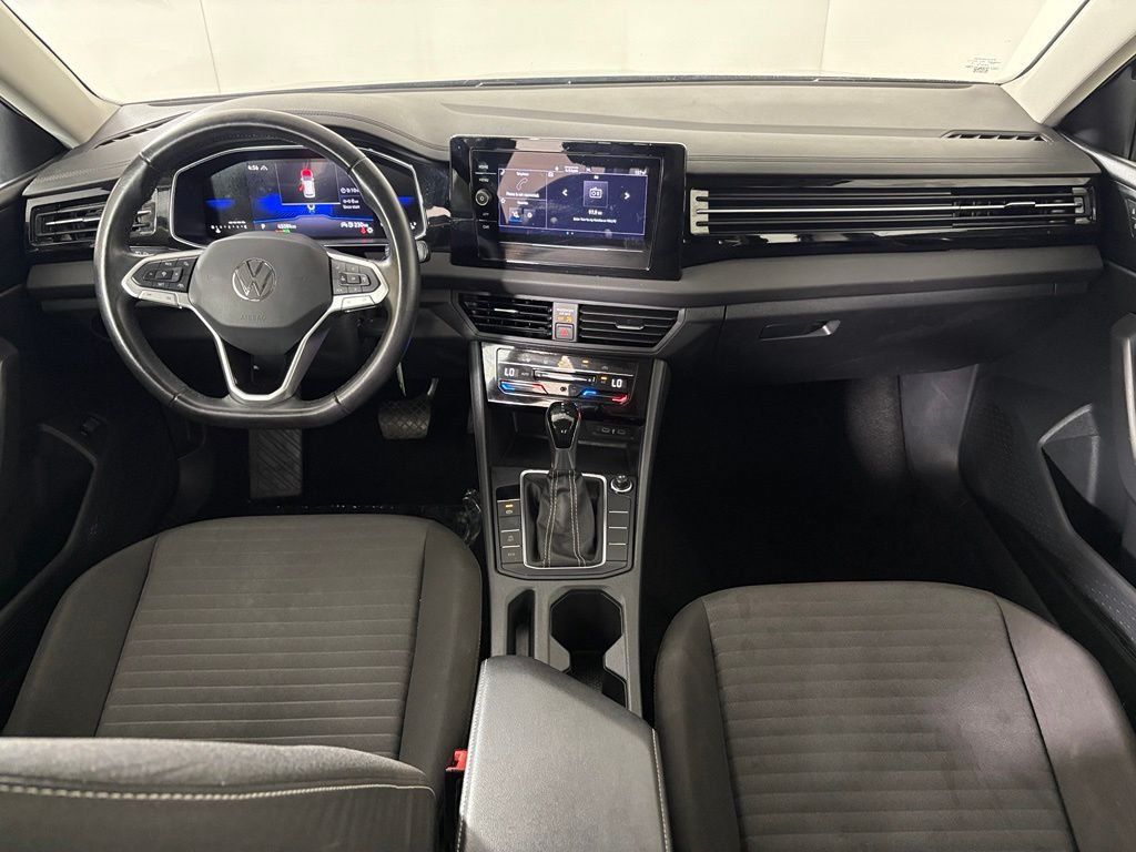 Used 2025 Volkswagen Jetta S FWD image 29