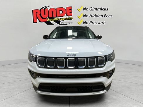 Used 2022 Jeep Compass Limited AWD/4WD image 9