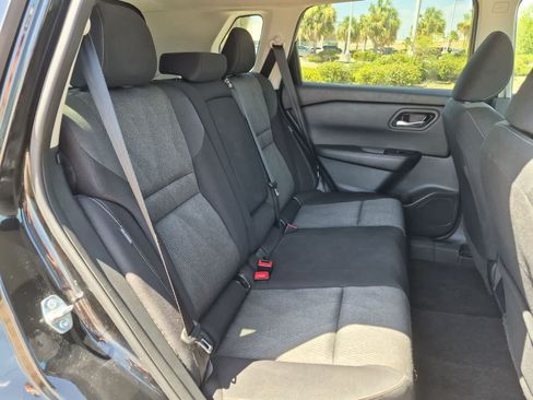 Used 2024 Nissan Rogue SV AWD/4WD image 25