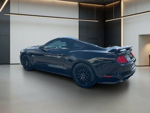 Used 2018 Ford Mustang GT w/ GT Performance Package RWD image 3