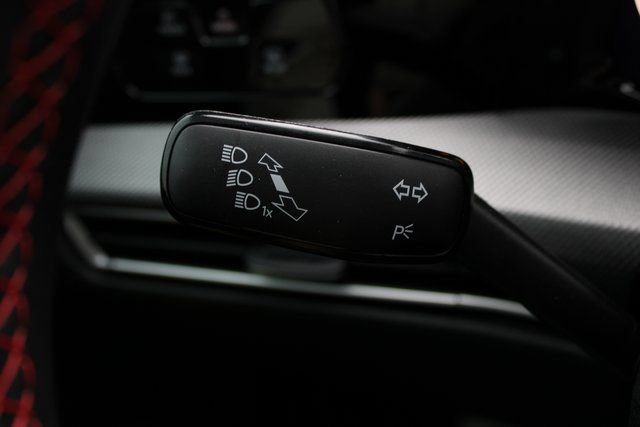 New 2026 Volkswagen GTI SE FWD image 11