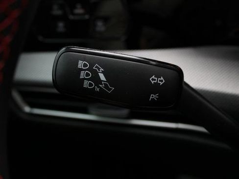 New 2026 Volkswagen GTI SE FWD image 11
