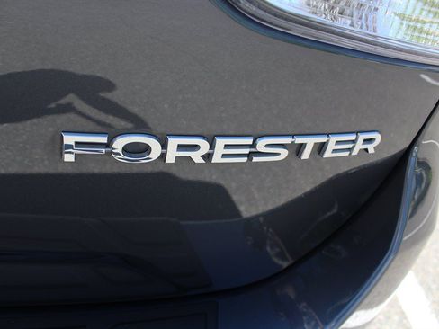 Used 2023 Subaru Forester Limited AWD/4WD image 33