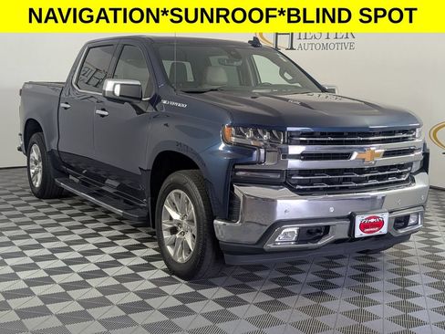 Used 2022 Chevrolet Silverado 1500 LTZ w/ LTZ Premium Package AWD/4WD image 2
