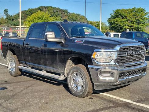 Used 2024 RAM 2500 Tradesman w/ Towing Technology Group image 31