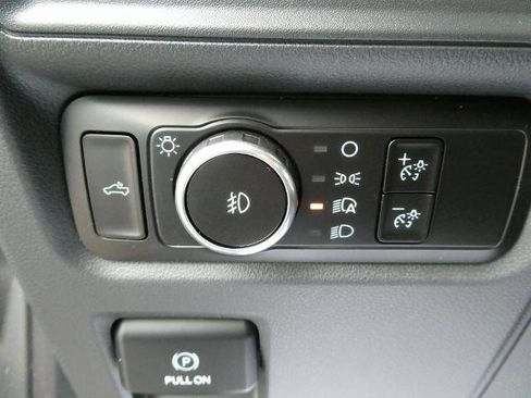 Certified 2025 Ford F150 STX w/ Equipment Group 200A image 23