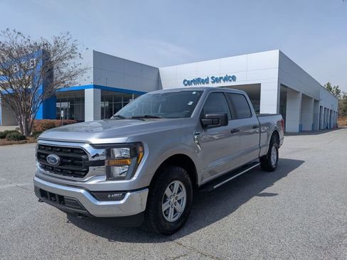 Used 2023 Ford F150 XLT w/ Trailer Tow Package AWD/4WD image 3