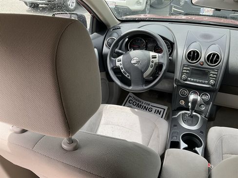 Used 2015 Nissan Rogue S w/ Convenience Package AWD/4WD image 18