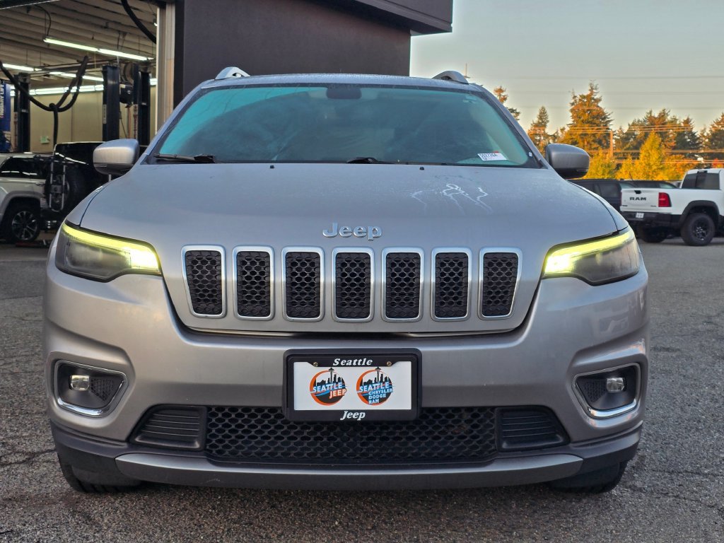 Used 2020 Jeep Cherokee Limited FWD image 3