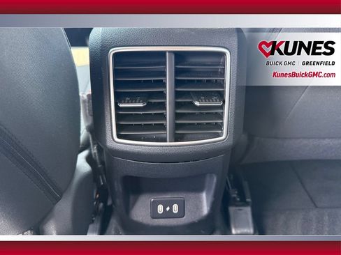Used 2026 Kia Sportage LX FWD image 33