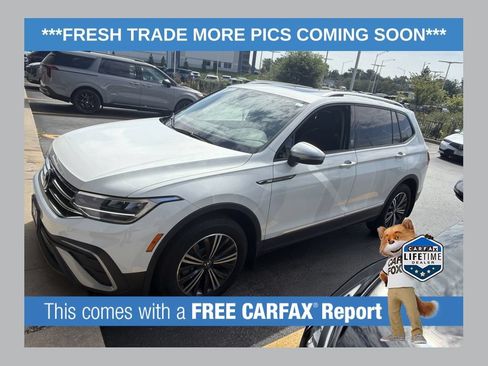 Used 2024 Volkswagen Tiguan Wolfsburg Edition AWD/4WD image 1