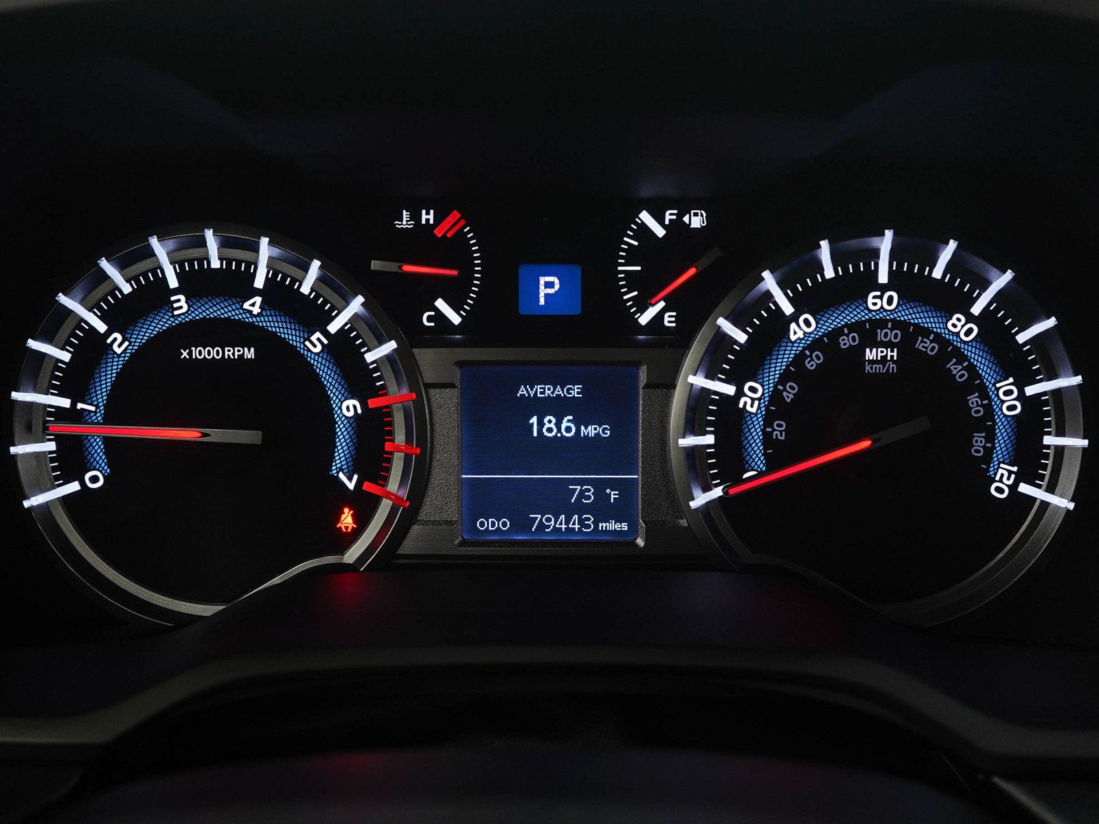 Used 2018 Toyota 4Runner SR5 AWD/4WD image 23