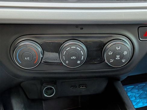 Used 2026 Chevrolet Trax LS w/ Driver Confidence Package image 17