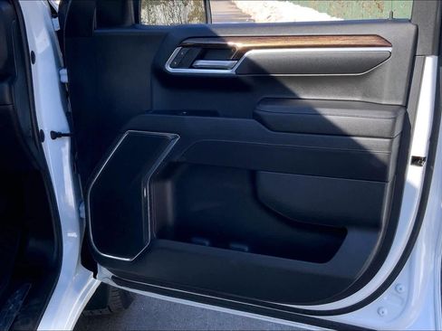 Used 2023 GMC Sierra 1500 Elevation image 20