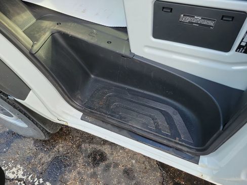 Used 2025 Mercedes-Benz Sprinter 2500 image 31