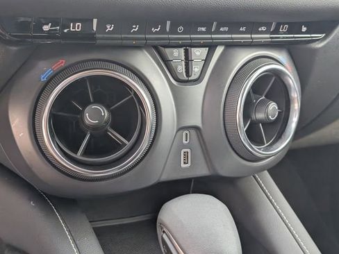 Certified 2025 Chevrolet Blazer LT AWD/4WD image 19