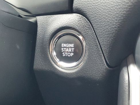 Used 2023 Toyota RAV4 Limited image 33